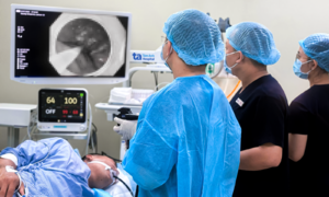 Early detection allows for stomach cancer tumor removal while preserving the stomach
