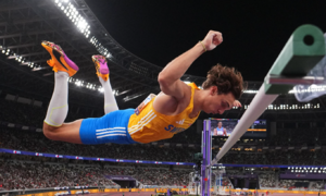 Duplantis breaks world pole vault record for the 14th time