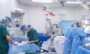 Baby boy born healthy after twin dies in utero