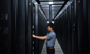 Viettel IDC wins two gold Stevie Awards for services and tech event