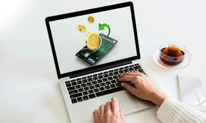 Vietcombank Visa Business card supports businesses with tax declaration