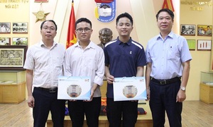 Vietnam's international olympiad medalists choose domestic universities