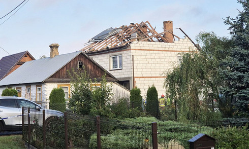 Million-dollar missile misses drone, hits Polish home