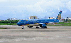 Vietnam Airlines escapes negative equity