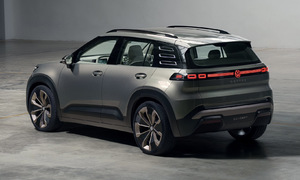 Volkswagen CEO: Flush door handles are 'terrible to operate'