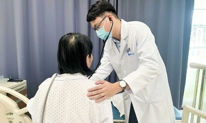 Sudden high blood pressure caused by adrenal gland tumor