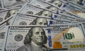 US dollar weakens ahead of expected Fed rate cut