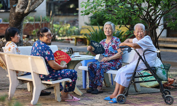 Daycare centers for the elderly: a new pillar of social security