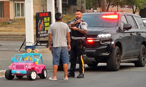 Man's license revoked for driving toy Jeep on road