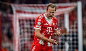 Kane's double sinks Chelsea in Champions League opener