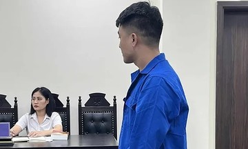 Employee scams gold shop owners out of 3 billion VND, loses it all gambling in a single day