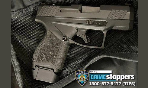 New York student brings loaded gun to school, threatens shooting