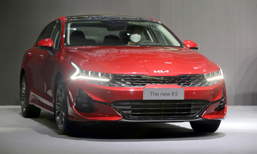 Vietnam's D-segment sedan market share in august