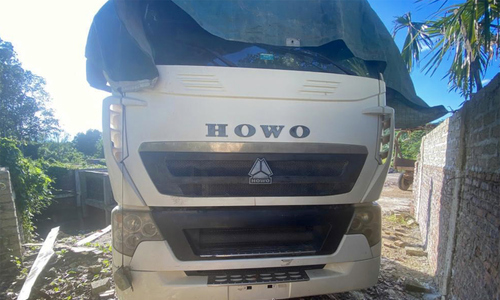 Garage owner steals tractor-trailer