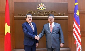 Vietnam, Malaysia aim for $18 billion trade target