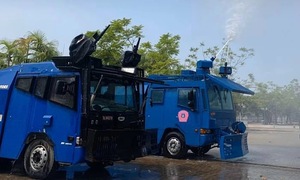 Thailand deploys 10 water cannon trucks to Cambodian border