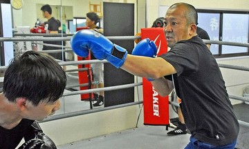 Japanese monk balances Buddhist duties with boxing