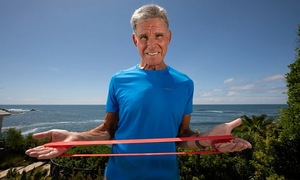 Cardiologist maintains a heart 13 years younger than his actual age through five habits
