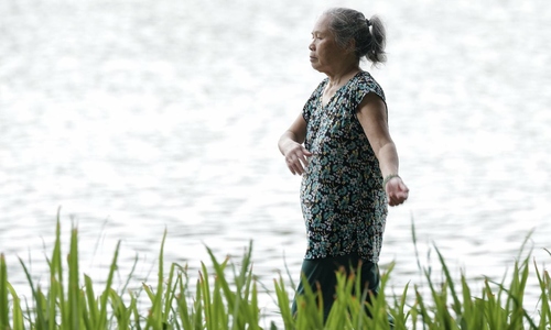 A 7-Day Walking Plan to Help Manage Blood Sugar