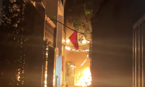 House fire in Hanoi alley suspected arson