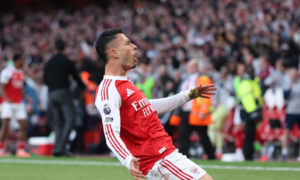 Last-gasp equalizer saves Arsenal from defeat against Man City