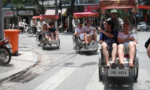 Australian tourist overcharged for cyclo ride in Hanoi's old quarter
