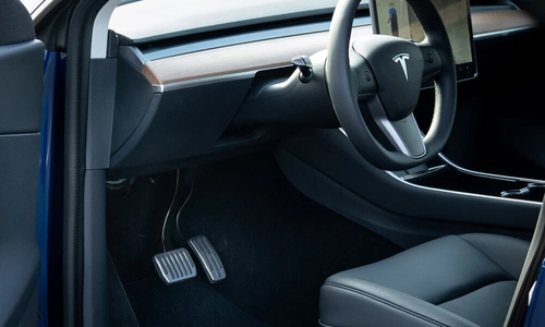 Teen fails driving test for using Tesla's regenerative braking