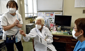 100-year-old doctor's secret to a long life