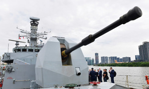 British frigate HMS Richmond showcases weaponry during Vietnam visit