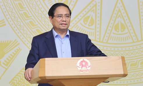 Prime minister demands removal of yellow card on seafood exports this year