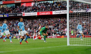 Guardiola defends Man City's defensive tactics after Arsenal draw