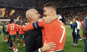 Portugal coach robbed of over $1 million