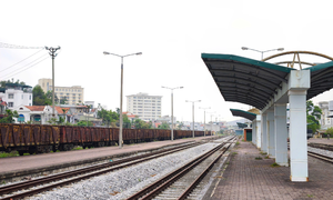 Study launched for Hai Phong - Ha Long - Mong Cai railway