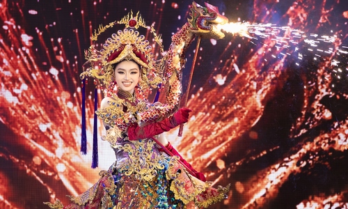 Yen Nhi showcases water puppetry-inspired costume