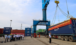 Nghe An launches Cua Lo - Dongguan international container route