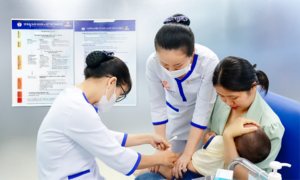 Protecting infants from whooping cough