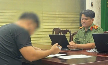 Man processed for distorting information about arrest of triple murder suspect in Dong Nai