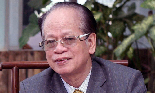 Han Nom scholar Nguyen Quang Hong passes away