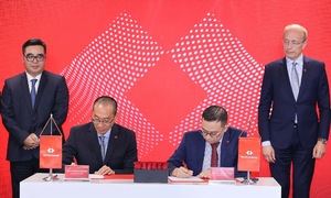 Techcombank to distribute Techcom Life's life insurance products