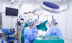 How long after breast cancer surgery can breast reconstruction be performed?