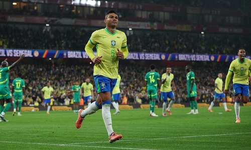 Casemiro shines in Brazil's victory