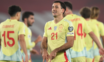 Spain reaches 30 official matches unbeaten