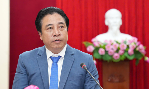 Nguyen Khac Toan appointed chairman of Hue city