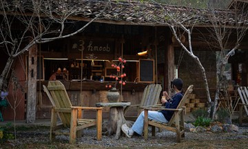 Discover two villages at the foot of Lung Cu flagpole