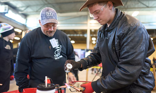 Skilled labor shortage: Canada encourages young people to pursue trades