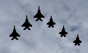 US fires cannons, deploys F-35 fighter jets to welcome Saudi Crown Prince