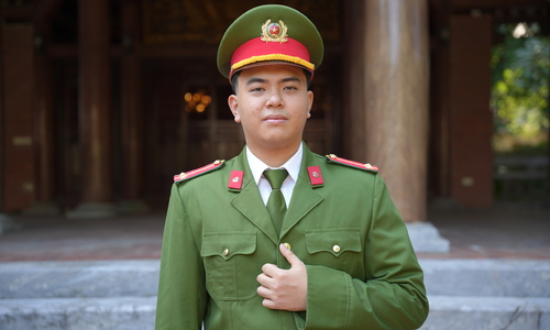 Investigation major student is top graduate of People's Police Academy