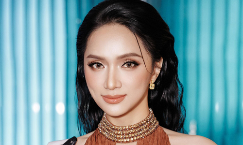 Huong Giang highlights curves with a series of gowns at Miss Universe