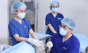 Philippine woman travels to Vietnam for successful in vitro fertilization, welcomes baby