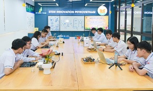 PVCFC supports STEM lab with over 3 billion VND for school in Thanh Hoa